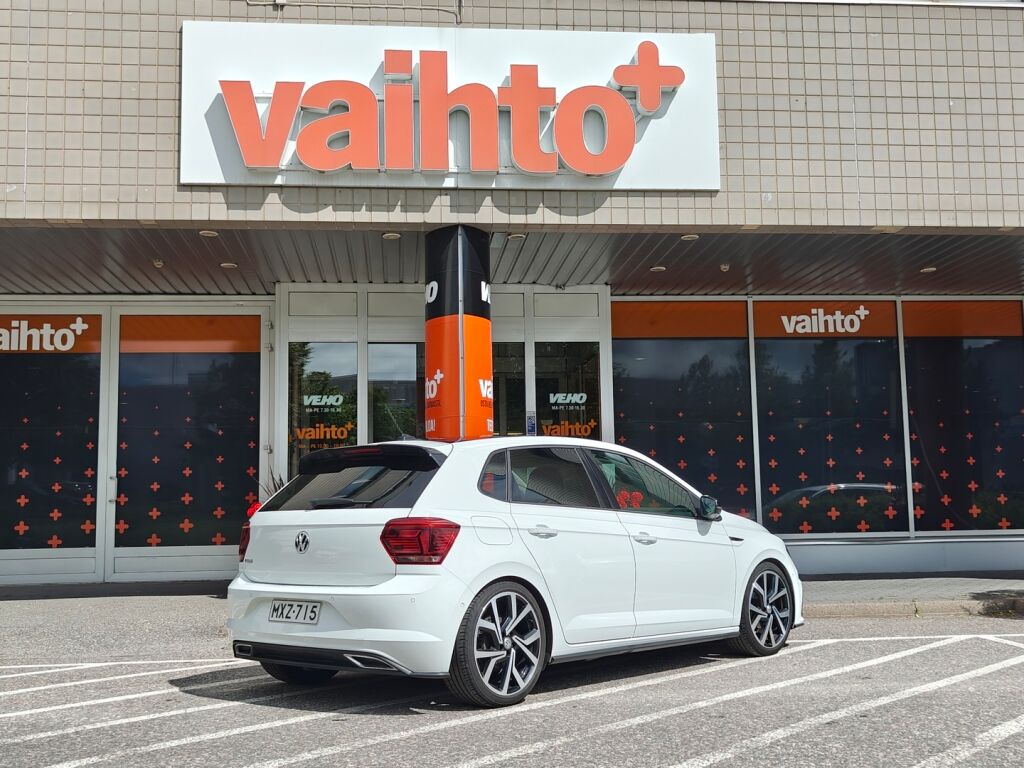 Volkswagen Polo 2020 Highline 1,0 TSI 70 kW (95 hv) / R-Line ulkopaketti / Black roof paketti / Led-paketti / ACC