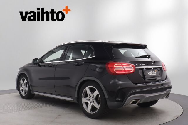 Mercedes-Benz GLA 2015 200 A Premium Business / AMG sisä- ja ulkopaketti / Lohkolämmitin / Navi / Tutkat