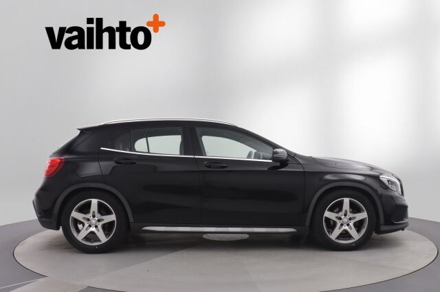 Mercedes-Benz GLA 2015 200 A Premium Business / AMG sisä- ja ulkopaketti / Lohkolämmitin / Navi / Tutkat