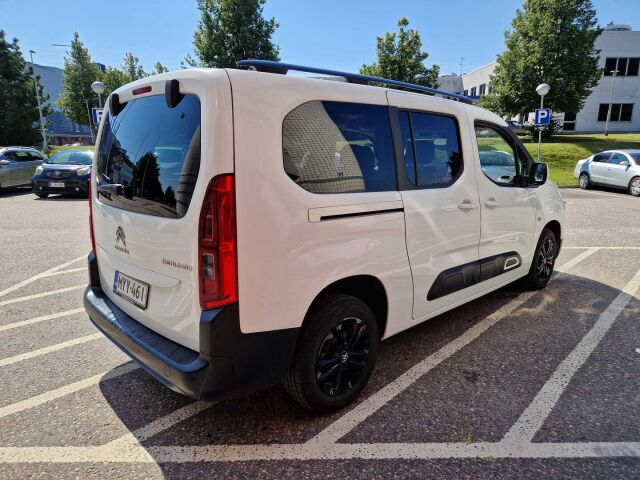 Citroen Berlingo 2020 BlueHDi 130 Shine XL EAT8 Automaatti / 7.paikkainen / HUD / Navigointi / Lohkolämmitin+sisäpistoke / 1.Om-Suomiauto