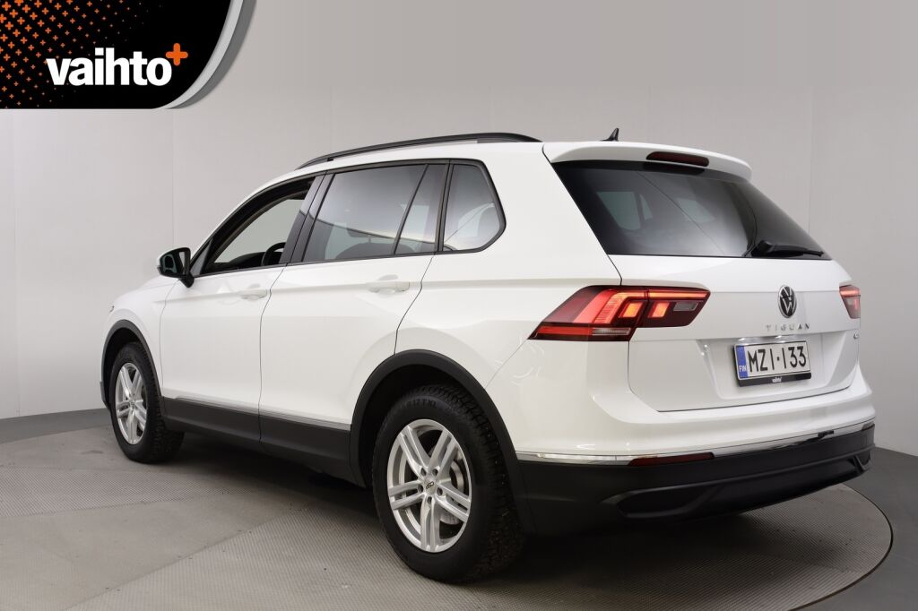 Volkswagen Tiguan 2022 Style 2,0 TSI 140 kW 4MOTION DSG-automaatti / Webasto / Apple carplay&Android auto / Adapt. vakkari - RAHOITUS TÄHÄN AUTOON VAIN 3.99% - 
