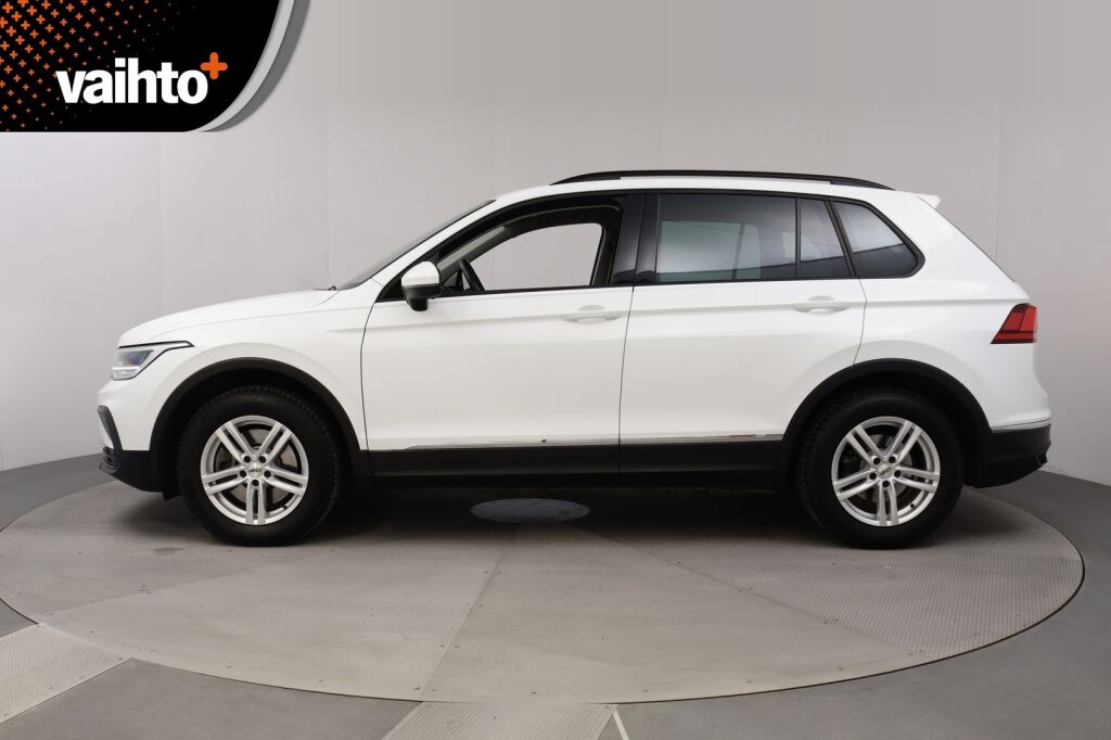 Volkswagen Tiguan 2022 Style 2,0 TSI 140 kW 4MOTION DSG-automaatti / Webasto / Apple carplay&Android auto / Adapt. vakkari - RAHOITUS TÄHÄN AUTOON VAIN 3.99% - 