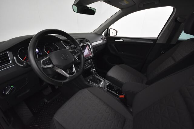 Volkswagen Tiguan 2022 Style 2,0 TSI 140 kW 4MOTION DSG-automaatti / Webasto / Apple carplay&Android auto / Adapt. vakkari - RAHOITUS TÄHÄN AUTOON VAIN 3.99% - 