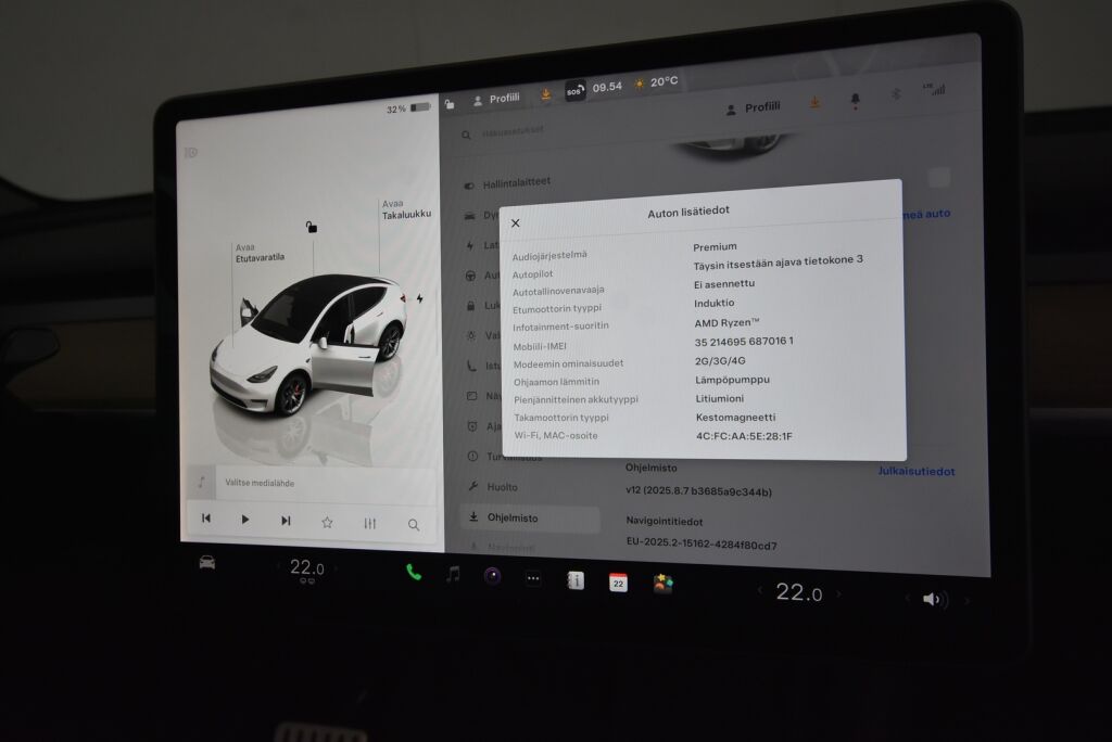 Tesla Model Y 2022 Performance / AMD Ryzen / Ilmalämpöpumppu / Premium audio / Kahdet renkaat vanteineen
