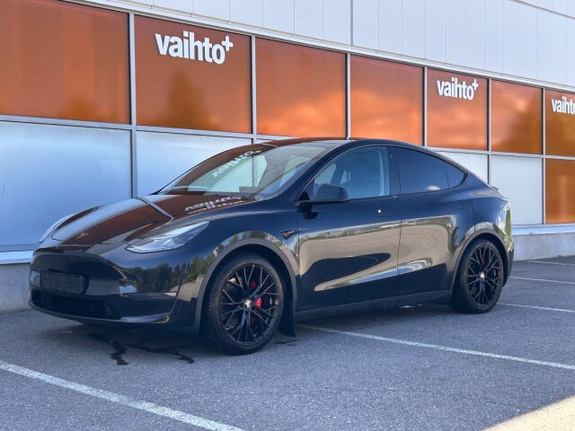 Tesla Model Y 2022 Performance / AMD Ryzen / Premium Audio / Vetokoukku