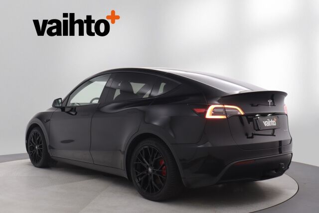 Tesla Model Y 2022 Performance / AMD Ryzen / Premium Audio / Vetokoukku