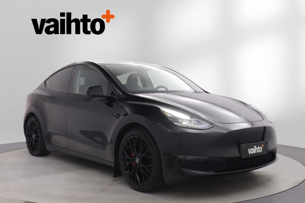 Tesla Model Y 2022 Performance / AMD Ryzen / Premium Audio / Vetokoukku