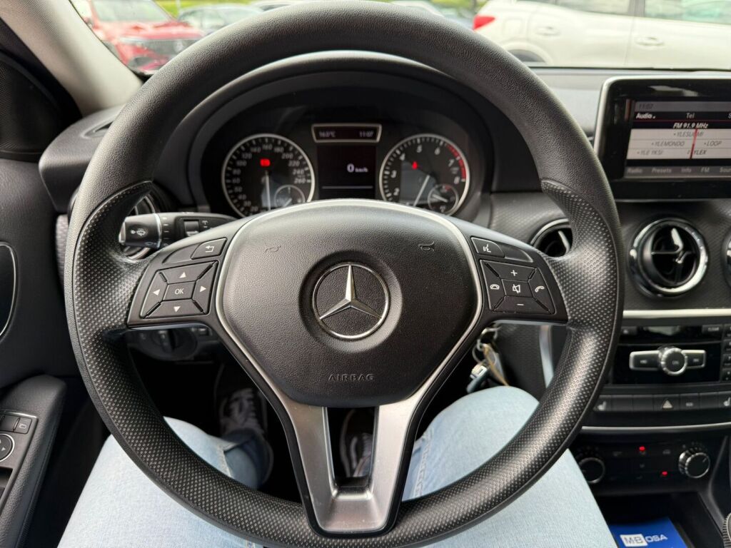 Mercedes-Benz A 2012 180 BE / Lohkolämmitin+sisäpistoke / Kahdet renkaat