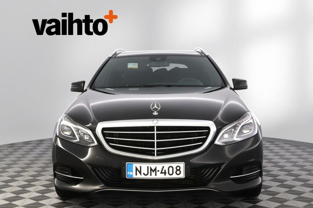 Mercedes-Benz E 2014 300 BlueTec Hybrid T A Premium Business / Webasto / Panoraama / Led-ajovalot / Sähköinen takaluukku