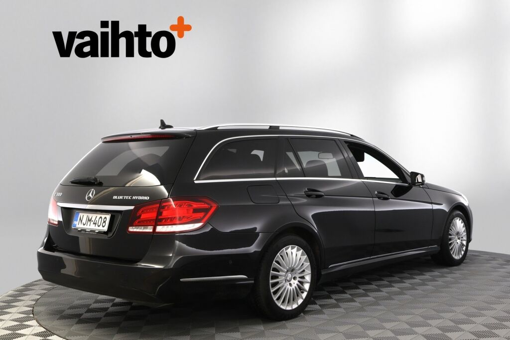 Mercedes-Benz E 2014 300 BlueTec Hybrid T A Premium Business / Webasto / Panoraama / Led-ajovalot / Sähköinen takaluukku