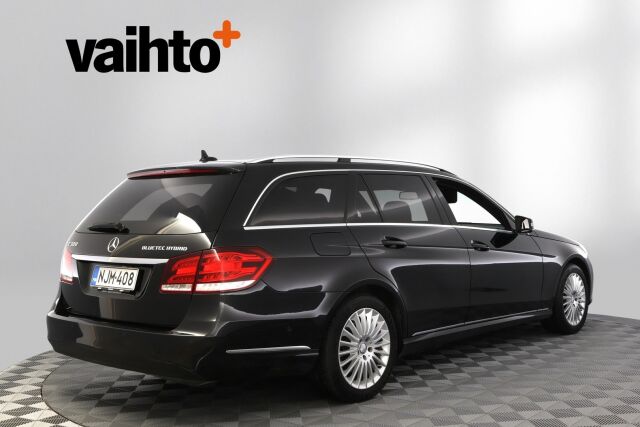 Mercedes-Benz E 2014 300 BlueTec Hybrid T A Premium Business / Webasto / Panoraama / Led-ajovalot / Sähköinen takaluukku