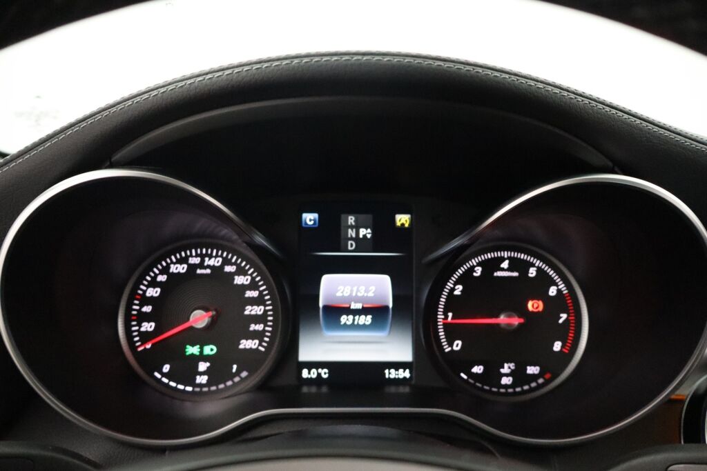 Mercedes-Benz C 2016 200 T 4Matic 30 Years Edition / Suomiauto / Webasto / Vetokoukku / 360 kamera / Navi /