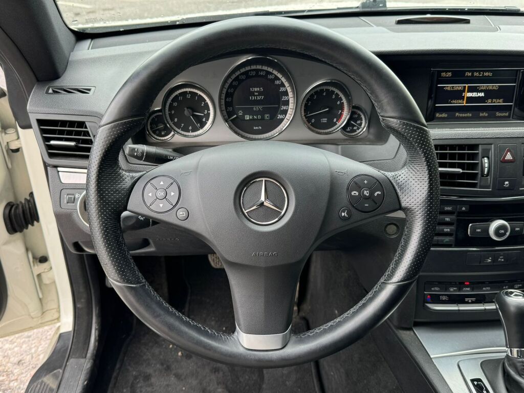 Mercedes-Benz E 2010 250 CGI BE Coupé A / Lohkolämmitin / Vakionopeudensäädin