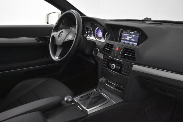 Mercedes-Benz E 2010 250 CGI BE Coupé A / Lohkolämmitin / Vakionopeudensäädin