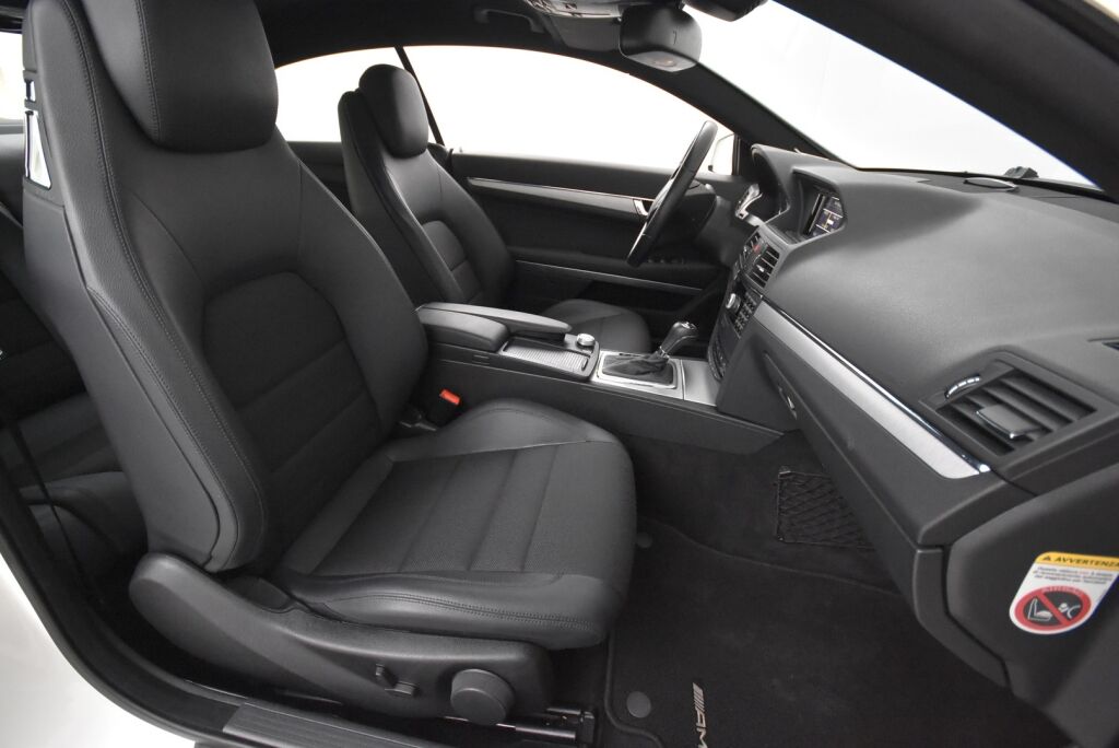 Mercedes-Benz E 2010 250 CGI BE Coupé A / Lohkolämmitin / Vakionopeudensäädin