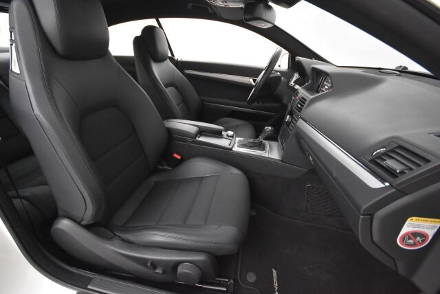 Mercedes-Benz E 2010 250 CGI BE Coupé A / Lohkolämmitin / Vakionopeudensäädin