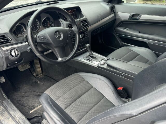Mercedes-Benz E 2010 250 CGI BE Coupé A / Lohkolämmitin / Vakionopeudensäädin