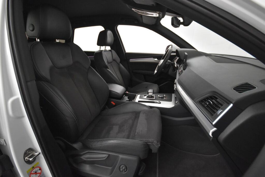 Audi Q5 2018 Business Sport 2,0 TDI 140 kW quattro S tronic S-Line / Webasto / Sähköpenkit / Vetokoukku / Suomiauto
