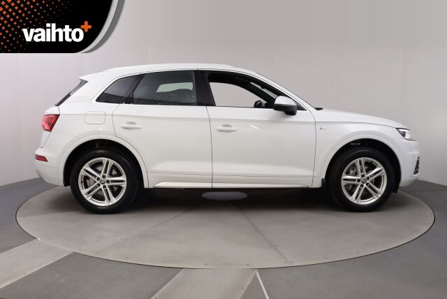 Audi Q5 2018 Business Sport 2,0 TDI 140 kW quattro S tronic S-Line / Webasto / Sähköpenkit / Vetokoukku / Suomiauto