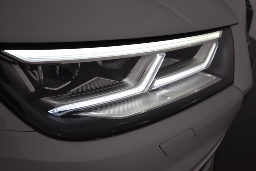 Audi Q5 2018 Business Sport 2,0 TDI 140 kW quattro S tronic S-Line / Webasto / Sähköpenkit / Vetokoukku / Suomiauto