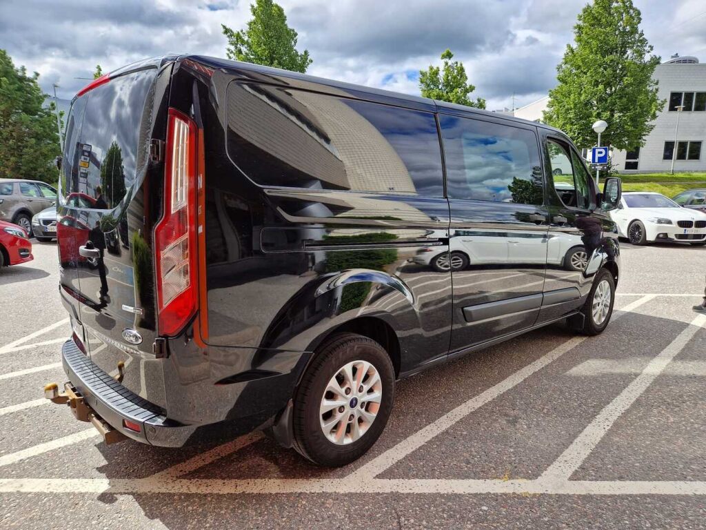 Ford Transit Custom 2020 320 2,0TDCi 130 hv mHEV M6 Etuveto Trend Van N1 L2H1 / Xenon / Koukku / Webasto / Huollettu 150tkm