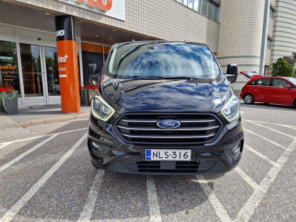 Ford Transit Custom 2020 320 2,0TDCi 130 hv mHEV M6 Etuveto Trend Van N1 L2H1 / Xenon / Koukku / Webasto / Huollettu 150tkm