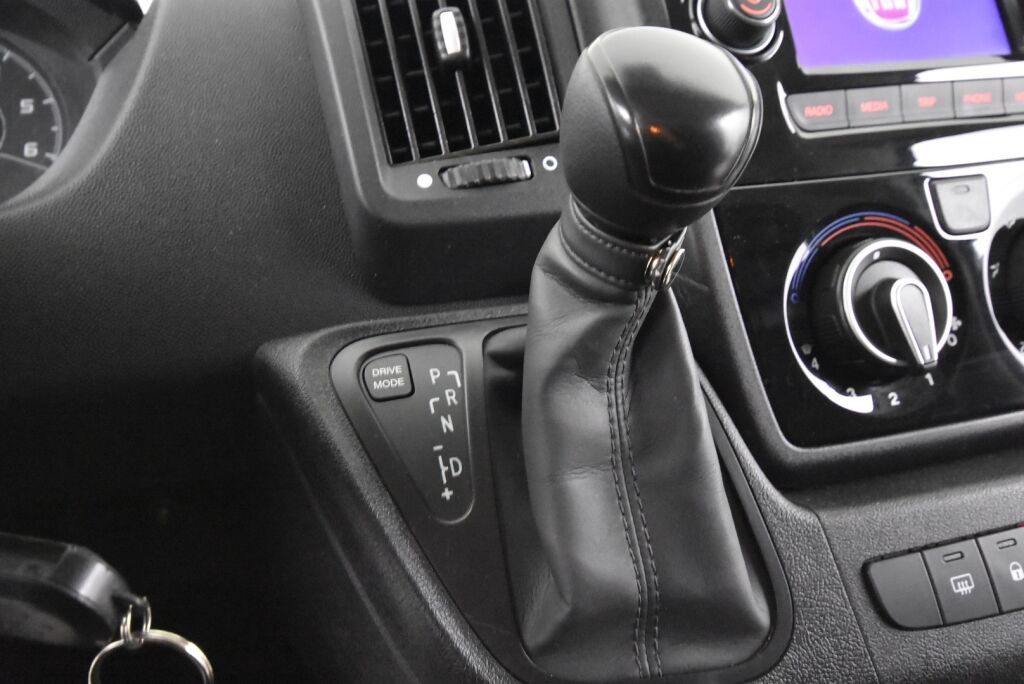 Fiat Ducato 2021 2,3 Multijet 160 10m3 L2H1 9 Speed AT Pack 3 Webasto, Vakionopeuden säädin, Peruutuskamera, Hyvin Varusteltu Suomi auto. - Webasto, Vakionopeuden säädin, Peruutuskamera, Hyvin Varusteltu Suomi auto.