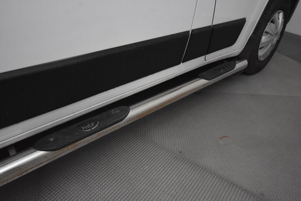 Fiat Ducato 2021 2,3 Multijet 160 10m3 L2H1 9 Speed AT Pack 3 Webasto, Vakionopeuden säädin, Peruutuskamera, Hyvin Varusteltu Suomi auto.