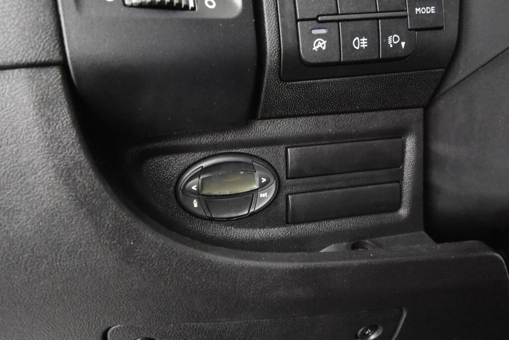 Fiat Ducato 2021 2,3 Multijet 160 10m3 L2H1 9 Speed AT Pack 3 Webasto, Vakionopeuden säädin, Peruutuskamera, Hyvin Varusteltu Suomi auto.