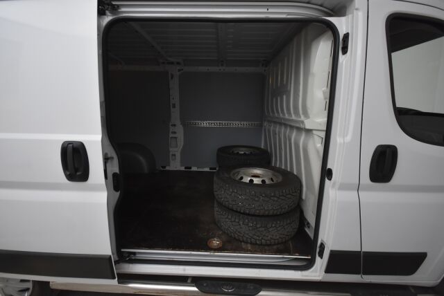Fiat Ducato 2021 2,3 Multijet 160 10m3 L2H1 9 Speed AT Pack 3 Webasto, Vakionopeuden säädin, Peruutuskamera, Hyvin Varusteltu Suomi auto.