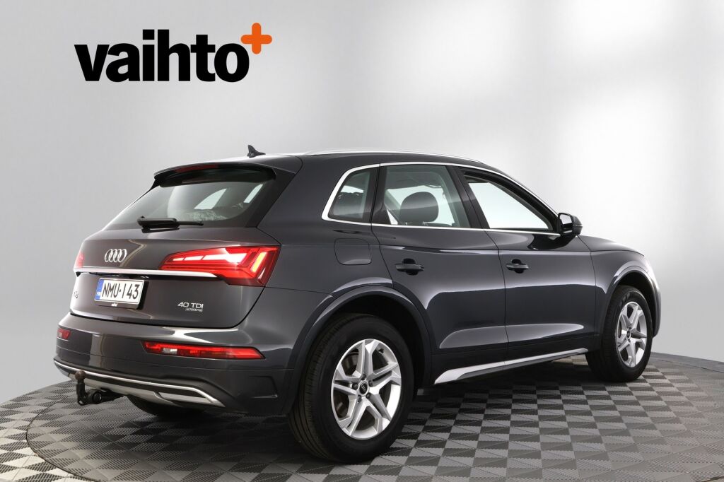 Audi Q5 2023 Business Advanced Launch Edition 40 TDI 150 kW MHEV quattro S tronic / Kamera / Webasto / Koukku / Acc / Matrix LED