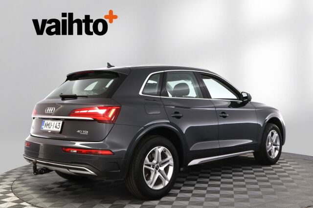Audi Q5 2023 Business Advanced Launch Edition 40 TDI 150 kW MHEV quattro S tronic / Kamera / Webasto / Koukku / Acc / Matrix LED