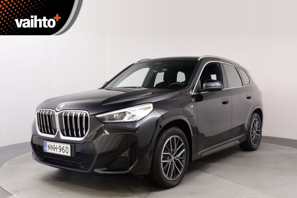BMW X1 2023 U11 25e xDrive Charged Edition /  M Sport / Vetokoukku / Harman & Kardon / Led-ajovalot / Perutuuskamera