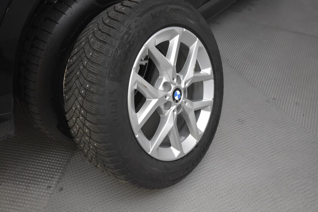 BMW X1 2023 U11 25e xDrive Charged Edition /  M Sport / Vetokoukku / Harman & Kardon / Led-ajovalot / Perutuuskamera