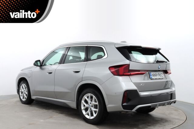 BMW X1 2023 U11 25e xDrive Charged Edition M Sport / ALV / Suomiauto / Sähkökoukku / H&K / P.kamera / Lämpöratti / Sport-penkit
