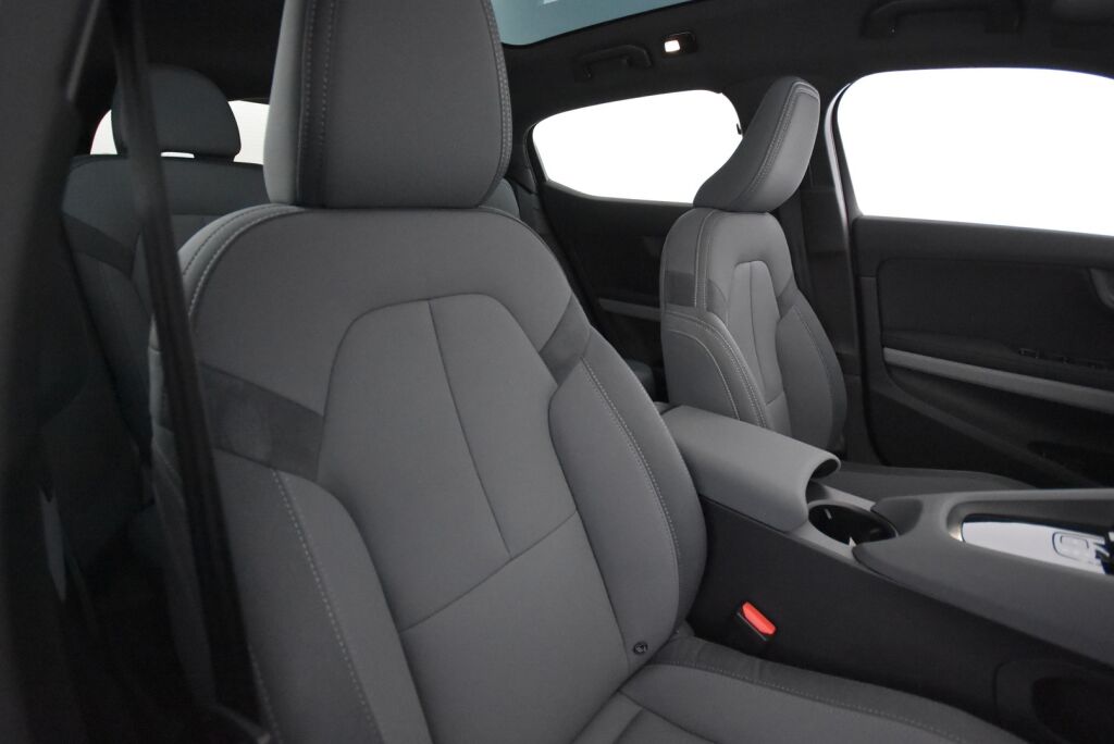 Polestar 2 2020 Launch Edition 300kW 78kWh / HarmanKardon / Pilot Plus Paketti / Panorama kattoikkuna