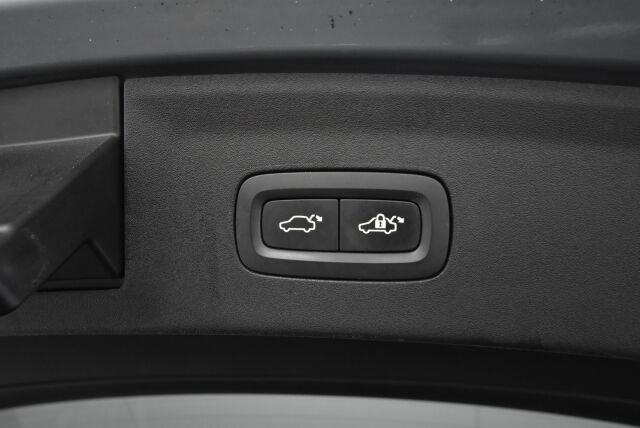 Polestar 2 2020 Launch Edition 300kW 78kWh / HarmanKardon / Pilot Plus Paketti / Panorama kattoikkuna