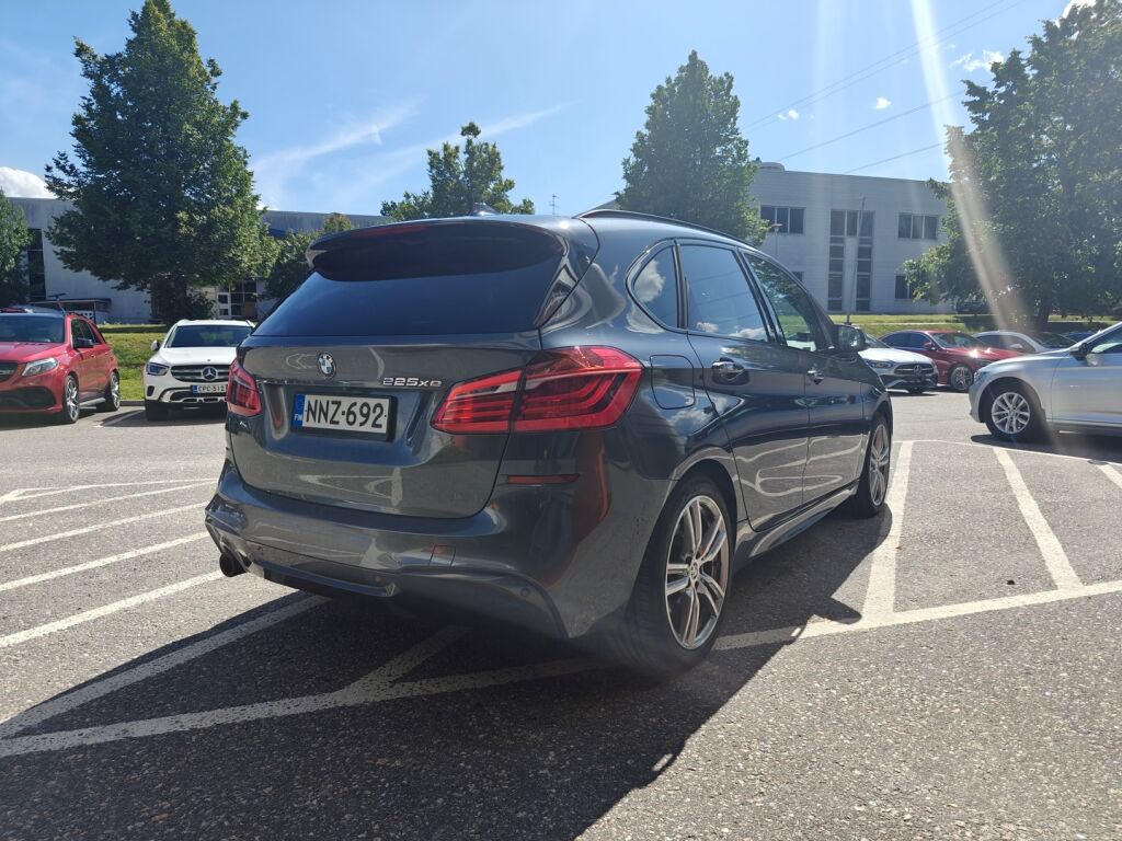 BMW 225 2020 F45 Active Tourer 225xe A M Sport / Harman Kardon / ACC / HUD /  Led-ajovalot
