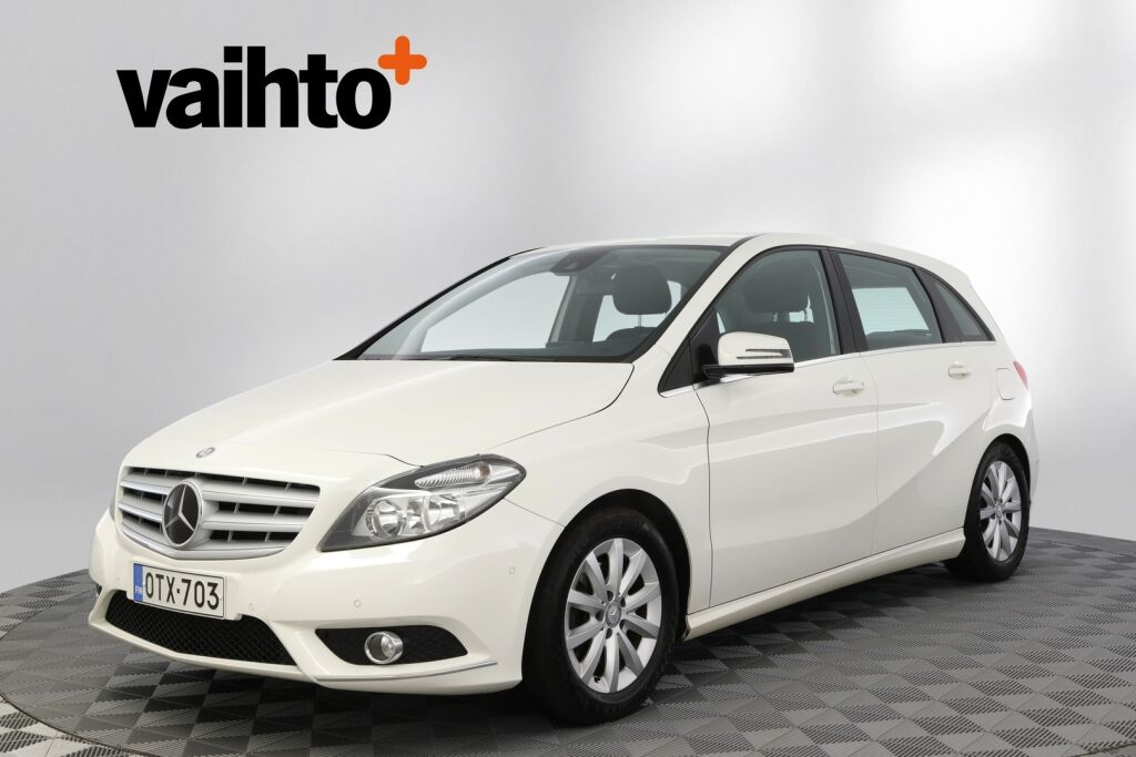 Mercedes-Benz B 2013 200 BE A Premium Business / Kaistavahti / Navigointi / Lohkolämmitin / Suomiauto