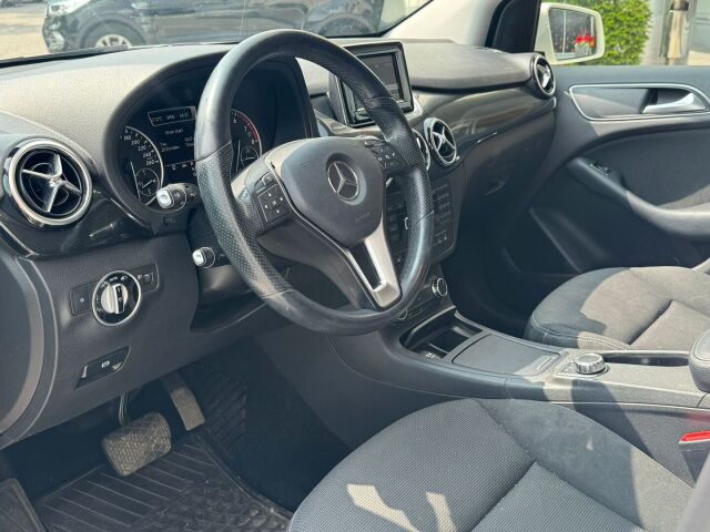 Mercedes-Benz B 2013 200 BE A Premium Business / Kaistavahti / Navigointi / Lohkolämmitin / Suomiauto - RAHOITUS TÄHÄN AUTOON VAIN 3.99% - 