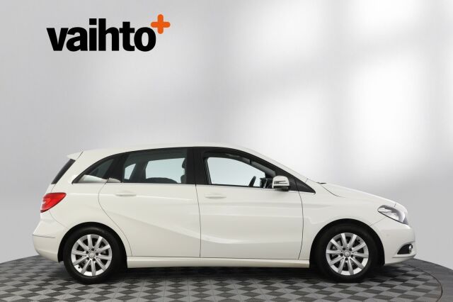 Mercedes-Benz B 2013 200 BE A Premium Business / Kaistavahti / Navigointi / Lohkolämmitin / Suomiauto