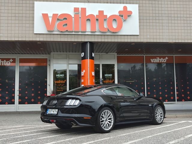 Ford Mustang 2016 5,0 V8 GT 418hv M6 Fastback / Performance Pack / Shaker Pro / Imastoidut istuimet / Huippusiisti