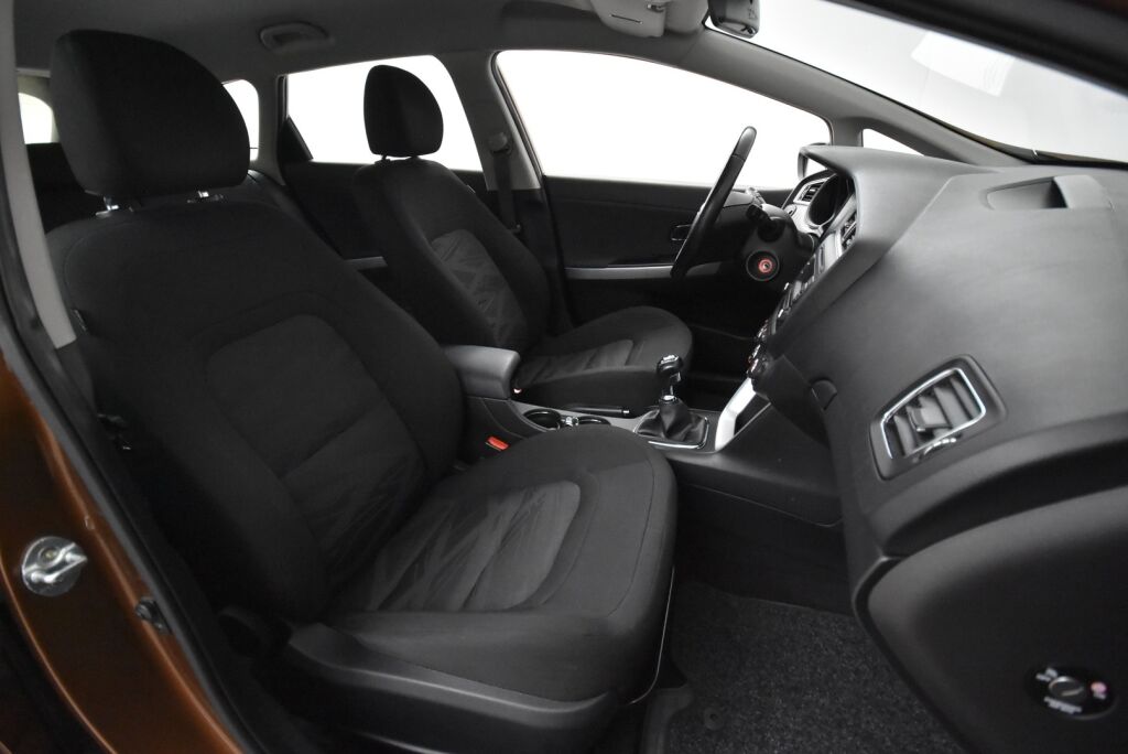Kia cee'd 2015 1,4 ISG LX SW EcoDynamics