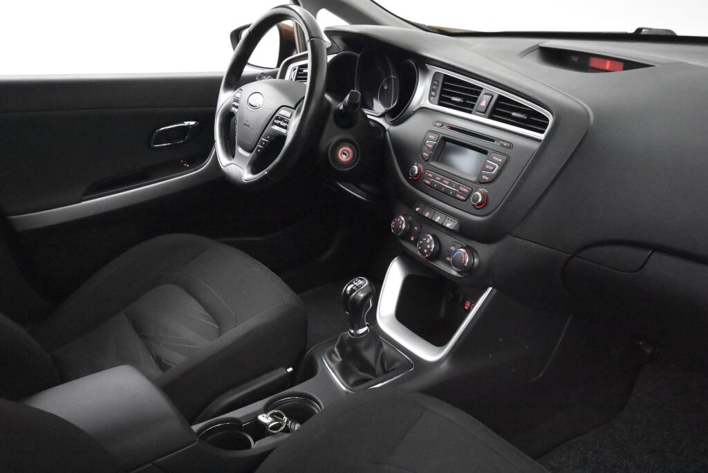 Kia cee'd 2015 1,4 ISG LX SW EcoDynamics