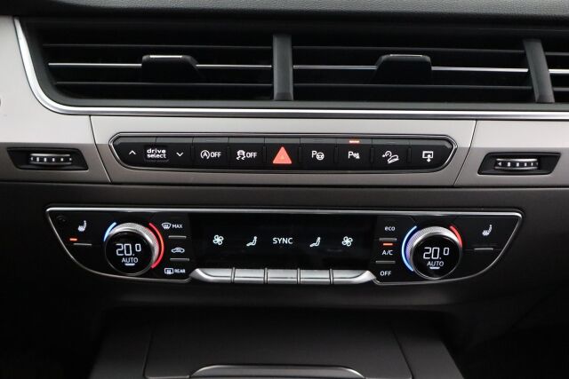 Audi Q7 2016 3,0 V6 TDI quattro tiptronic Business / Nelipyöräohjaus / Webasto / Vetokoukku / Navi /