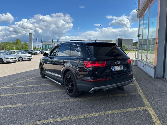 Audi Q7 2016 3,0 V6 TDI quattro tiptronic Business / Nelipyöräohjaus / Webasto / Vetokoukku / Navi /