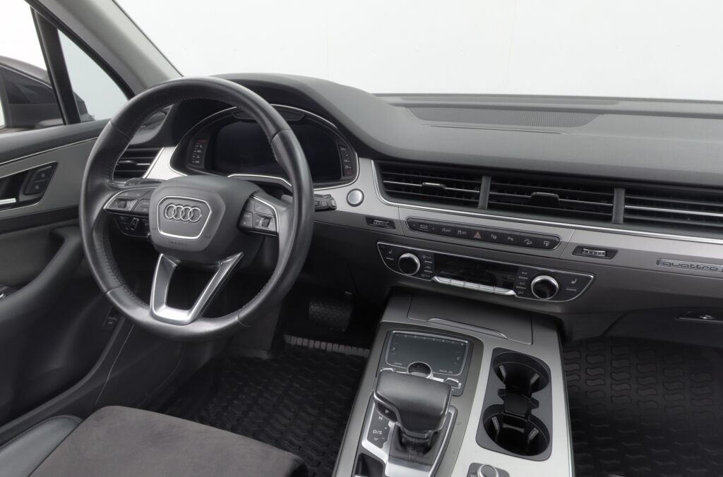 Audi Q7 2016 3,0 V6 TDI quattro tiptronic Business / Nelipyöräohjaus / Webasto / Vetokoukku / Navi /