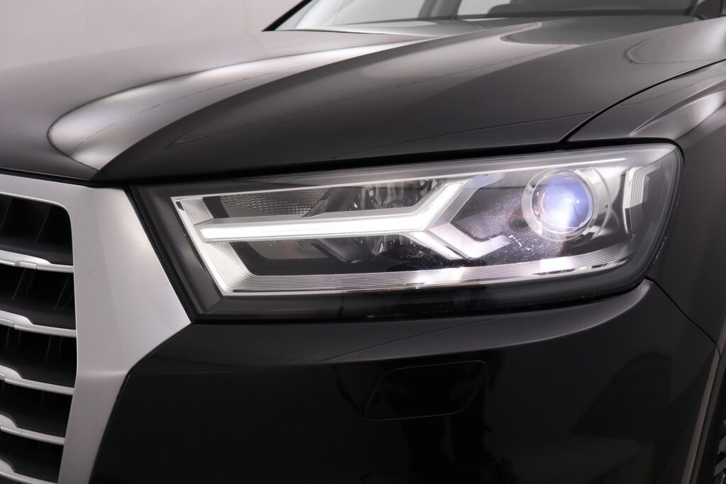 Audi Q7 2016 3,0 V6 TDI quattro tiptronic Business / Nelipyöräohjaus / Webasto / Vetokoukku / Navi /