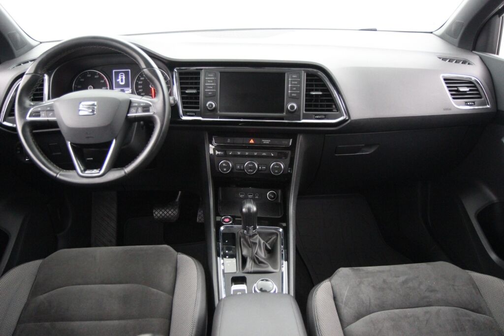 Seat Ateca 2017 1,4 TSI 150 ACT Xcellence DSG / Juuri huollettu / Kamera / Webasto / Kessy