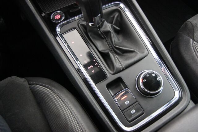 Seat Ateca 2017 1,4 TSI 150 ACT Xcellence DSG / Juuri huollettu / Kamera / Webasto / Kessy